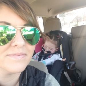 Meet your Posher, Stephanie